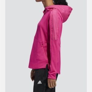 Adidas Women's Team Issue Lite Hoodie Real Magenta Size:M 
“relaxed training”